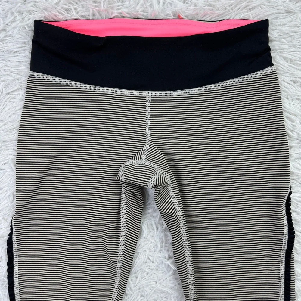 Lululemon Pants Womens 4 Black & White Striped Cropped Leggings Zip Pocket 16